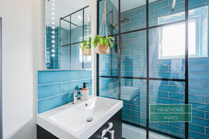 Photo 16- click for photo gallery